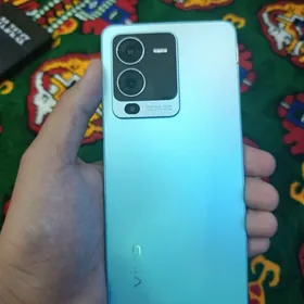 vivo S15