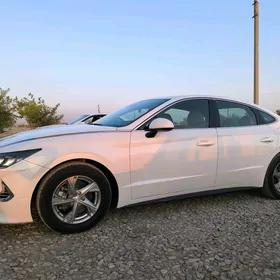 Hyundai Sonata 2020