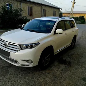 Toyota Highlander 2011