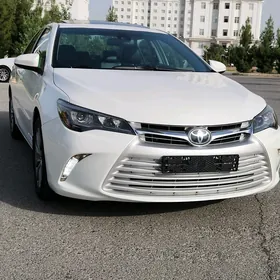 Toyota Camry 2016