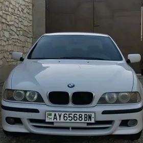 BMW E39 2003