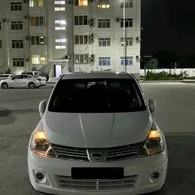 Nissan Versa 2010