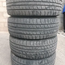 265 65 17  Made in japan