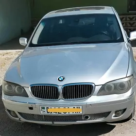 BMW 740 2004