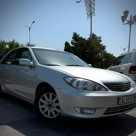 Toyota Camry 2004