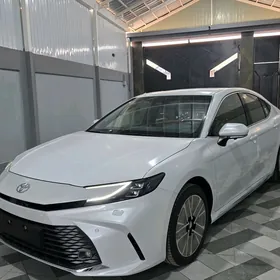 Toyota Camry 2024