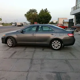 Toyota Camry 2010