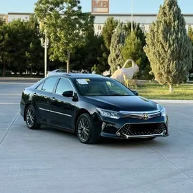 Toyota Camry 2013