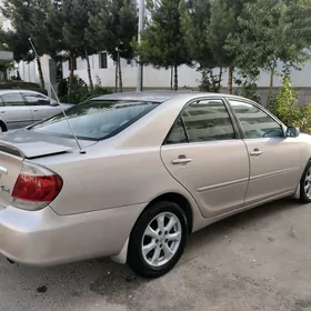 Toyota Camry 2005