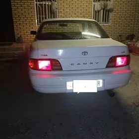 Toyota Camry 1994