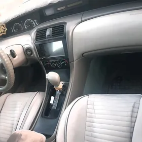 Toyota Avalon 2002