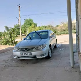 Toyota Camry 2005