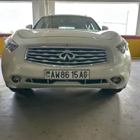 Infiniti FX 2011
