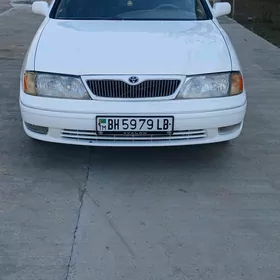 Toyota Avalon 1999