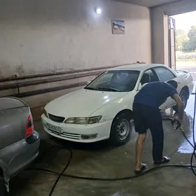 Toyota Corona 1995