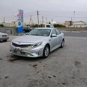 Kia Optima 2020