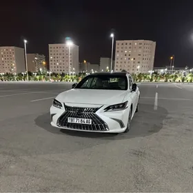 Lexus ES 350 2019