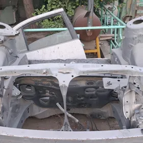 corolla uly morda 03.07