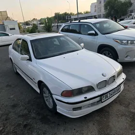 BMW 528 2000