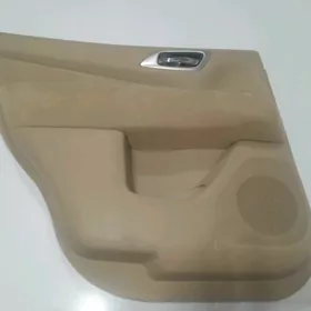 Nissan pathfinder obsywka