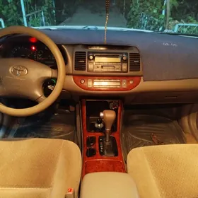 Toyota Camry 2002
