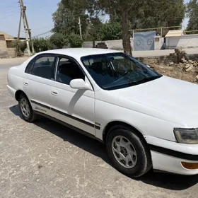 Toyota Corona 1996