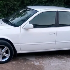 Toyota Camry 1998