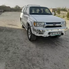 Toyota 4Runner 2000