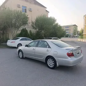 Toyota Camry 2005