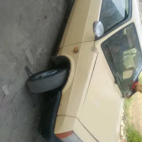 Lada 2108 1986