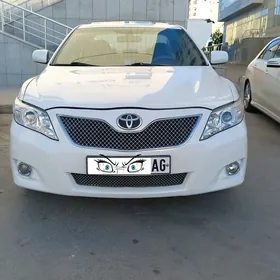 Toyota Camry 2010