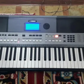 YAMAHA E443