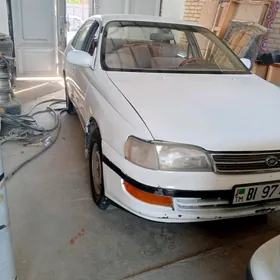 Toyota Corona 1993
