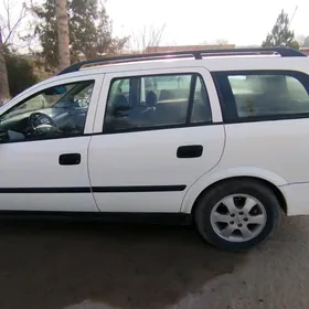 Opel Astra 2000