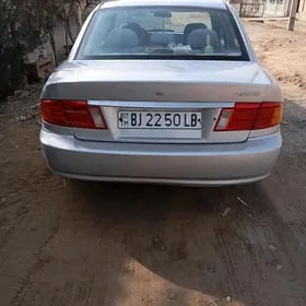 Kia Optima 2001