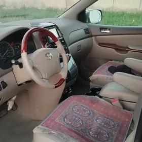 Toyota Sienna 2005