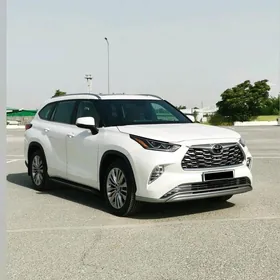 Toyota Highlander 2022