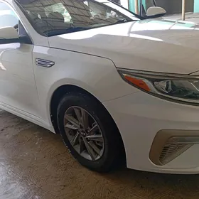 Kia Optima 2020