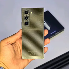Galaxy Z Fold 6  12/256gb
