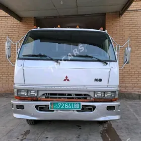 Mitsubishi Canter 2004