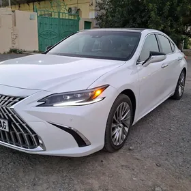 Lexus ES 350 2020