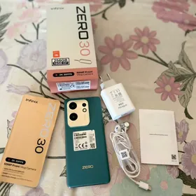 INFINIX ZERO 30