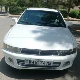 Mitsubishi Galant 1999