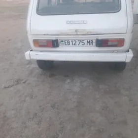Lada Niva 1983