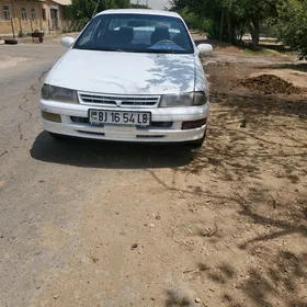 Toyota Carina 1995