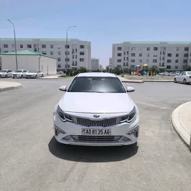 Kia Optima 2019