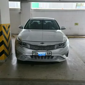 Kia Optima 2019