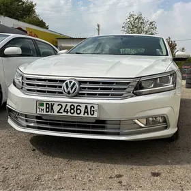 Volkswagen Passat 2018