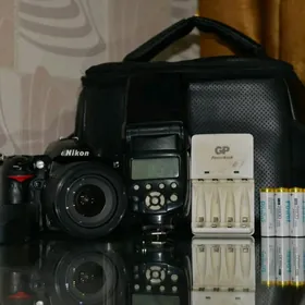 Nikon 7100