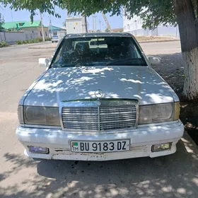 Mercedes-Benz 190E 1986